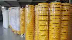 Großhandel mit kundenspezifischen Kunststoff-Farbeimern aus PP in Lebensmittelqualität, 18 l, Metalleimer